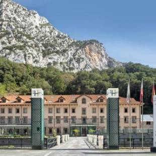 Фотография гостиницы Hotel Balneario La Hermida