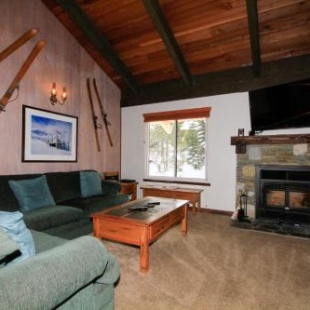 Фотография гостевого дома Discovery 4 #152, Loft, Pet Ok