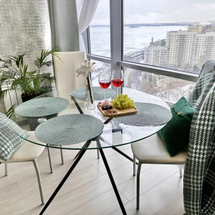 Фотография квартиры Квартира Комфорт на набережной с шикарным видом возле моста