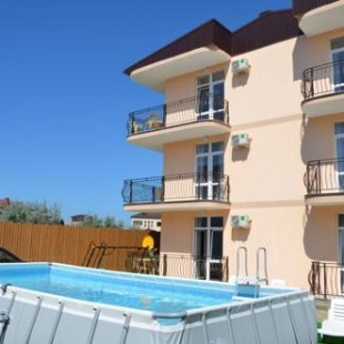 Фотография гостевого дома Совиньон