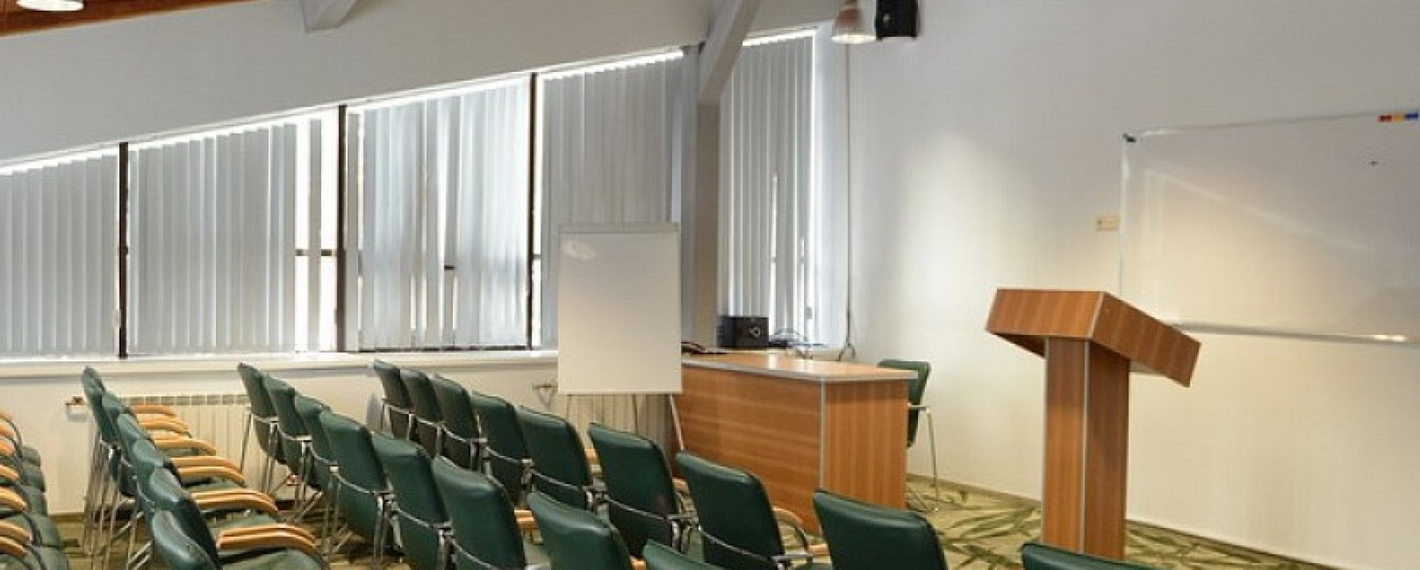 Фотографии конференц-зала Крона