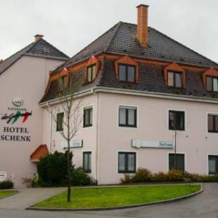 Фотографии гостиницы 
            Hotel Schenk