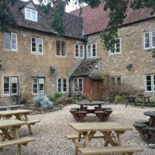 Фотографии мини отеля
The Red Lion