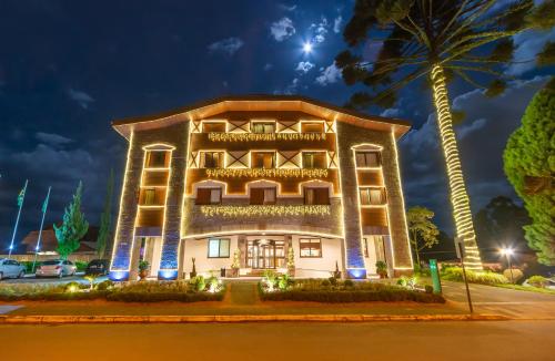 Фотографии гостиницы 
            Sky Borges Hotel Alpenhaus - Gramado