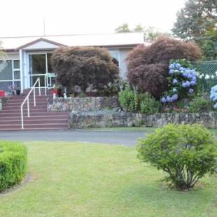 Фотографии мотеля 
            Maple Lodge Motel