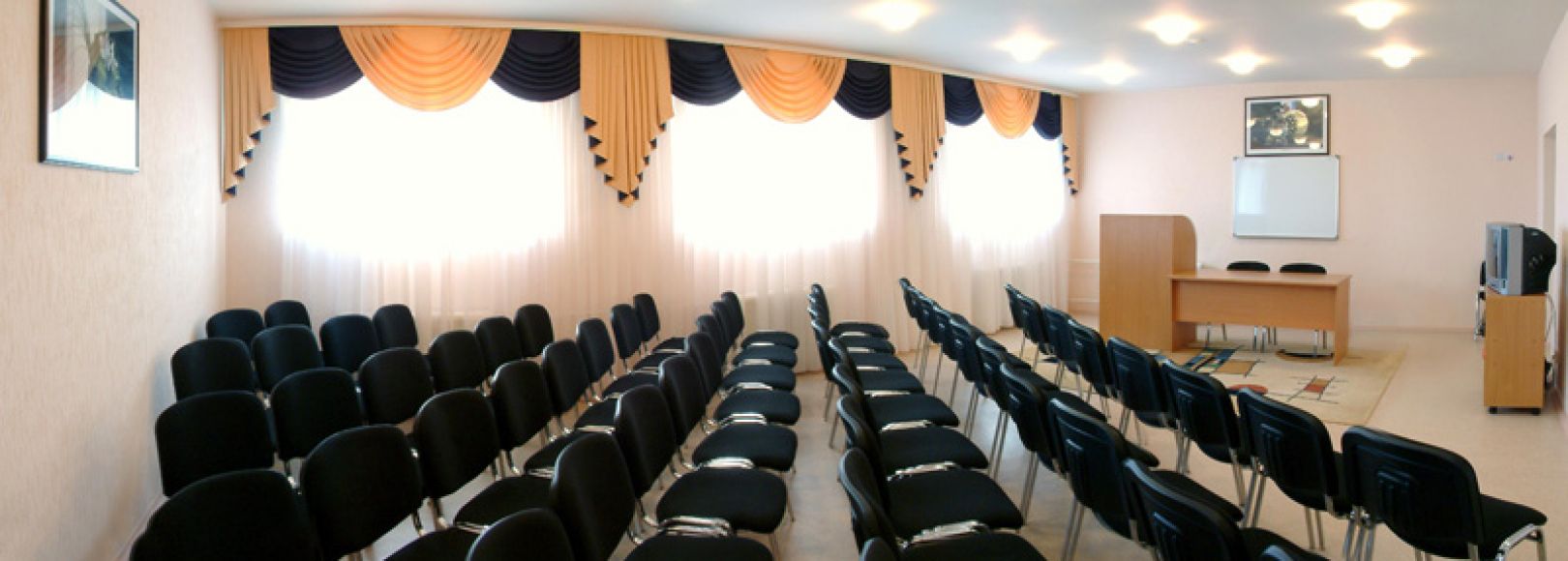 Фотография конференц-зала Жемчужина