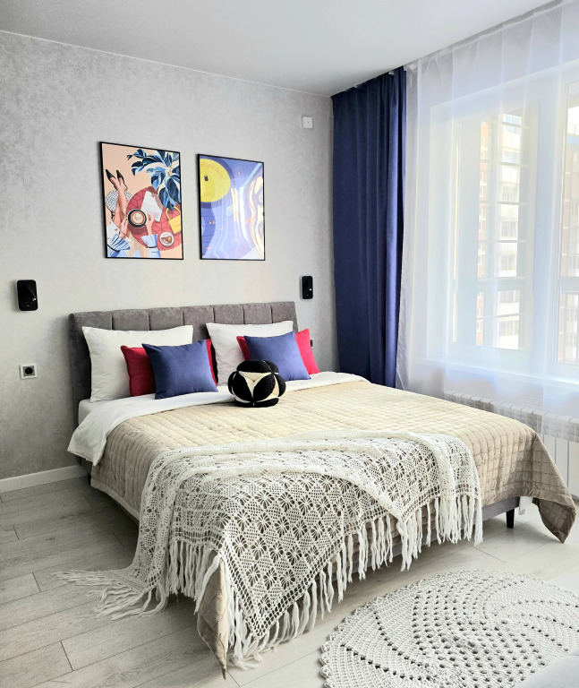 Фотография квартиры Квартира Большая уютная студия рядом с аэропортом