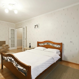 Фотография квартиры Апартаменты 1-комнатные HomeApart пер. Чёрного, 4