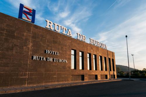 Фотография гостиницы Hotel Ruta de Europa