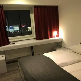 Фотографии гостиницы
HB1 Budget Hotel - contactless check in