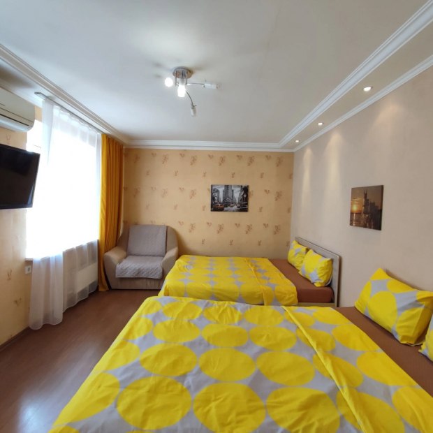 Фотографии квартиры 
            Квартира 2-комнатная в Омске на Масленникова 66