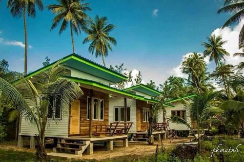 Фотография гостиницы Suan Maprao Ko Kut Resort