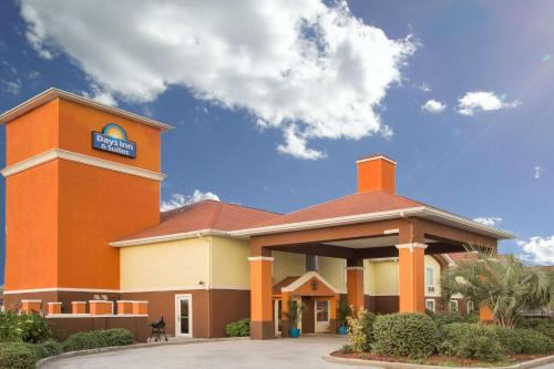 Фотография гостиницы Days Inn & Suites by Wyndham Thibodaux
