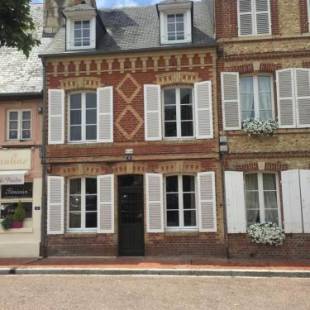Фотографии гостевого дома 
            Maison de charme Beaumont, proche Deauville