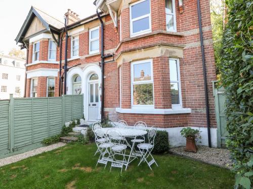 Фотография гостевого дома Elm Villa