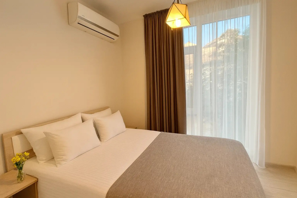 Фотография квартиры Апартаменты Двухкомнатные с Балконом в Cамом Сердце Адлера