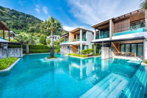 Фотография гостиницы Wyndham Sea Pearl Resort, Phuket - SHA Extra Plus