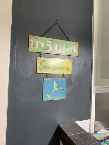 Фотография гостевого дома Ocean Glass Condominiums