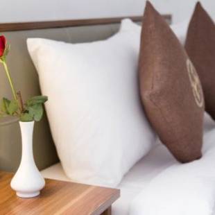 Фотографии гостиницы
Poetic Hue Hotel & Spa