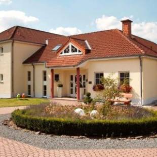 Фотографии гостиницы
Das Landhaus ***S