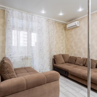 Фотография квартиры Posutochno One Days (Посуточно Ван Дэйс) на улице им. Героя Сарабеева В.И., 5 корпус 2