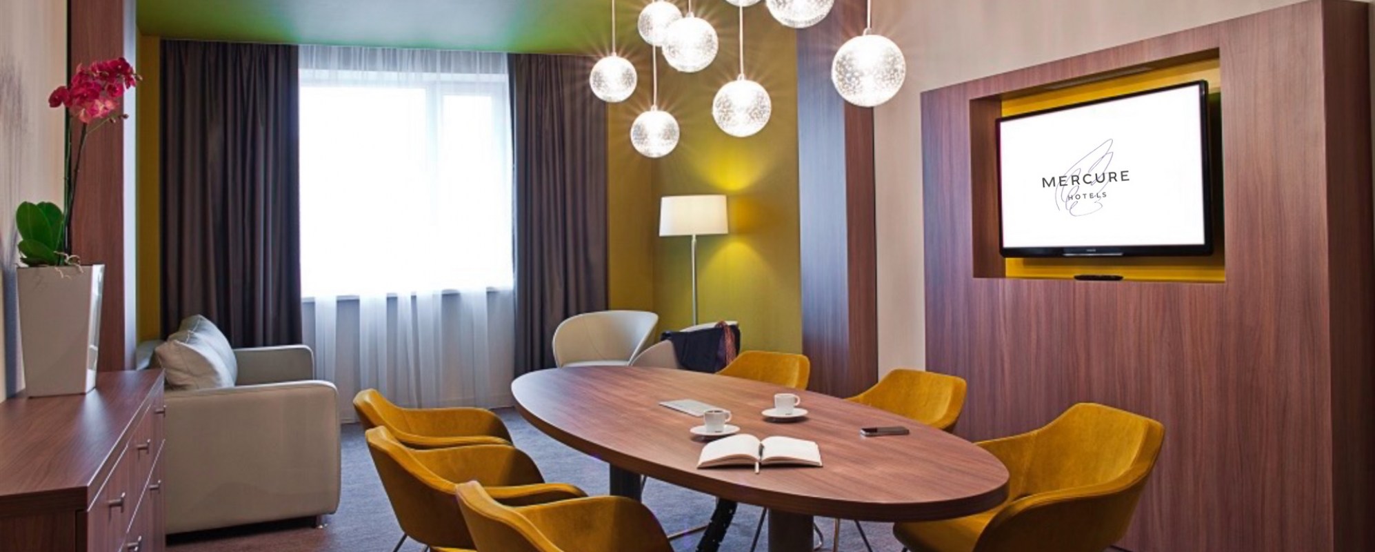 Фотографии комнаты для переговоров Комната переговоров Mercure Тюмень Центр