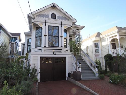 Фотографии гостевого дома
A House on Mozart