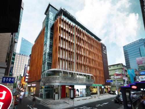 Фотография гостиницы Metro Hotel Myeongdong