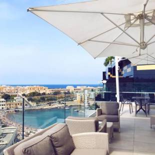 Фотографии гостиницы 
            Holiday Inn Express - Malta, an IHG Hotel