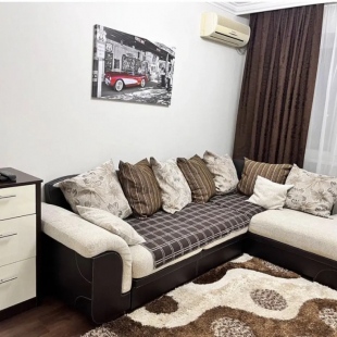 Фотография квартиры Квартира Трехкомнатная квартира в отличном районе