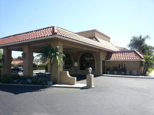 Фотография гостиницы Motel 6 - Anaheim Hills, CA
