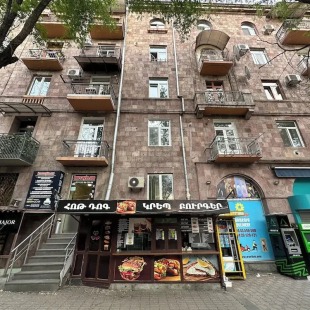 Фотография квартиры Apartment by Luxe Group AL777