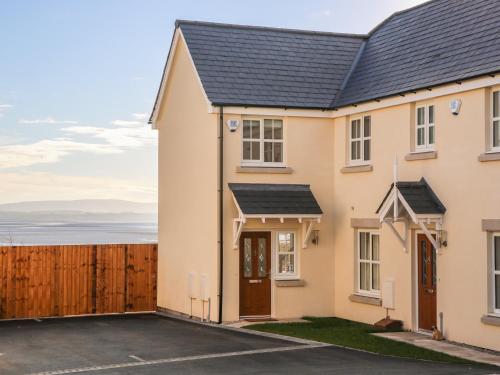 Фотография гостевого дома Shore View, Grange-Over-Sands