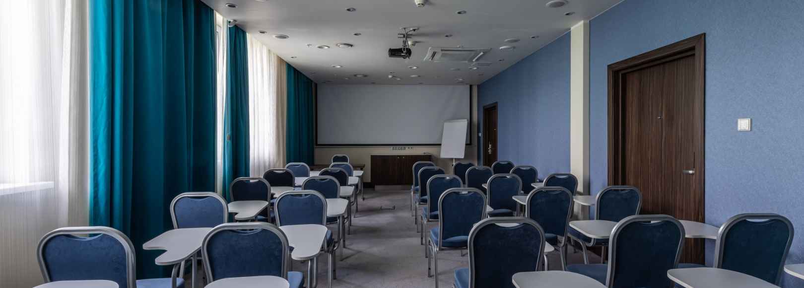 Фотография конференц-зала Зал Ярославль