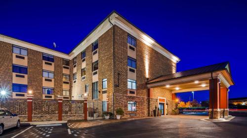 Фотография гостиницы Best Western Plus Pineville-Charlotte South