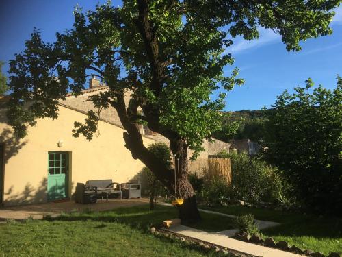 Фотография гостевого дома Bee's Garden Annexe 1