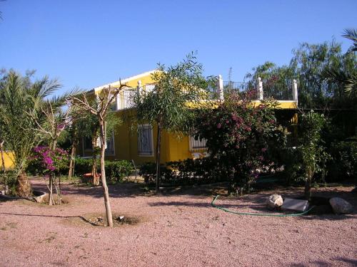 Фотография гостевого дома Casas Rurales La Cambreta y Santa María