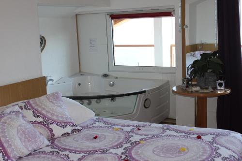 Фотография гостиницы Strandhotel Seeblick