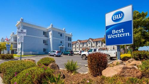Фотография гостиницы Best Western Salinas Monterey
