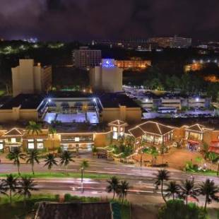 Фотографии гостиницы 
            Guam Plaza Resort & Spa