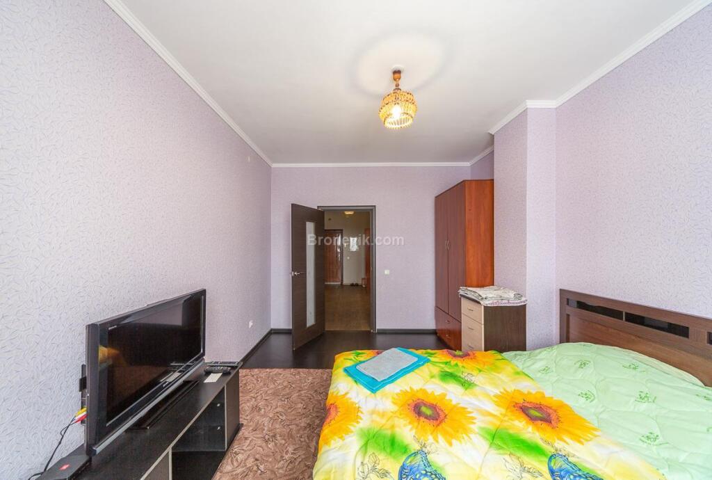 Фотография квартиры Дом-доступно на Космонавтов 213