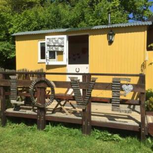 Фотографии гостевого дома 
            The Hideaway at Duffryn Mawr Self Catering Cottages