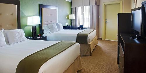 Фотография гостиницы Holiday Inn Express & Suites - West Omaha - Elkhorn, an IHG Hotel
