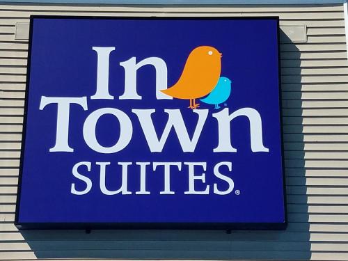 Фотография гостиницы InTown Suites Extended Stay San Antonio/Leon Valley South