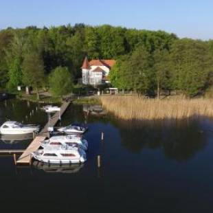 Фотографии гостевого дома
Gast-& Logierhaus Am Rheinsberger See