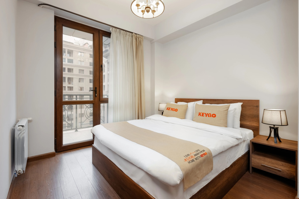 Фотография квартиры Апартаменты KeyGo 0221 рядом с Площадью Республики