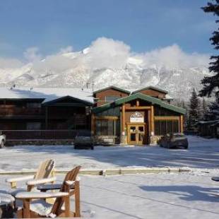 Фотографии мотеля 
            Rundle Mountain Lodge