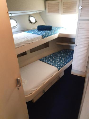 Фотографии мини отеля
Yate Gijon , experiencia unica J