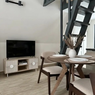 Фотография Коттеджа Частный Дом Афрейм с видом на лес №3