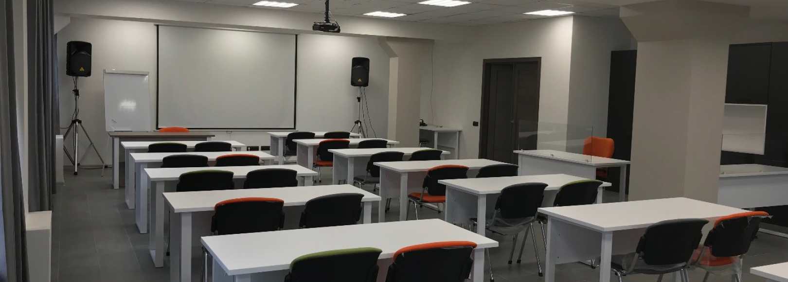 Фотография коворкинга Учебный зал